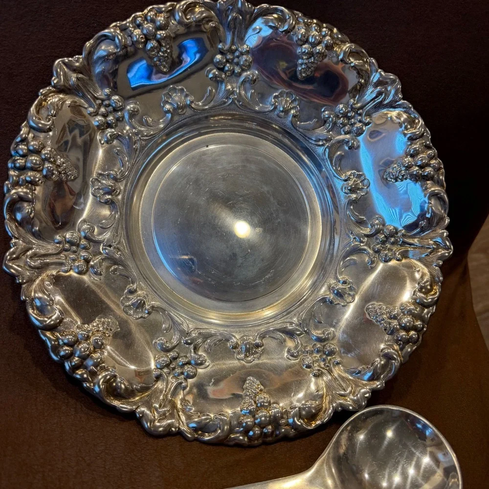 William Adams Silver Plated Grape Vine Serving Platter and Salad Servers Set